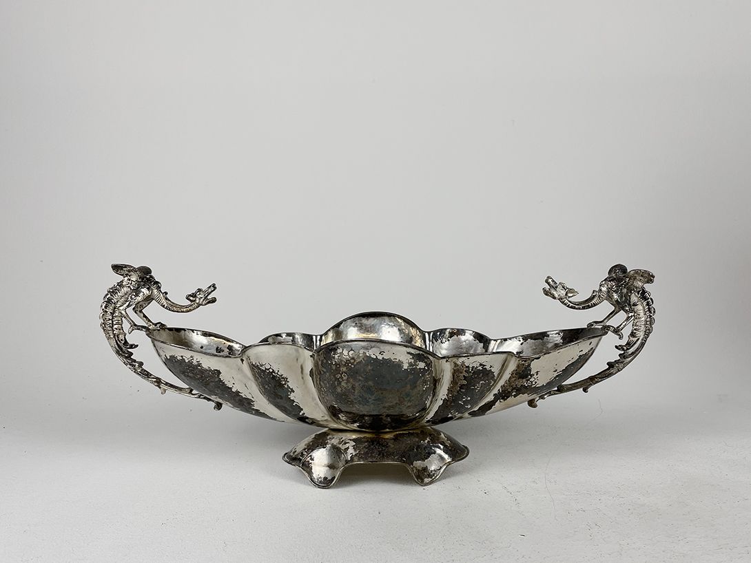 Foto Dragon Silver Fruit Bowl