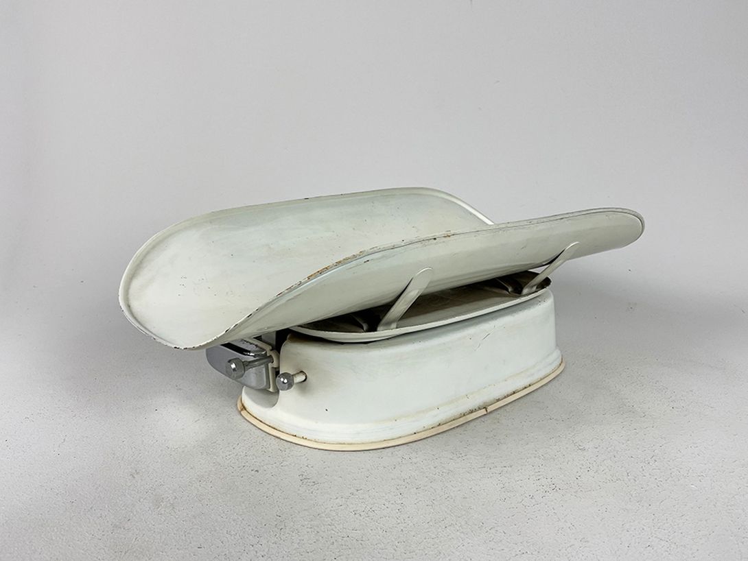 Foto Enamel Baby Scale by Stube