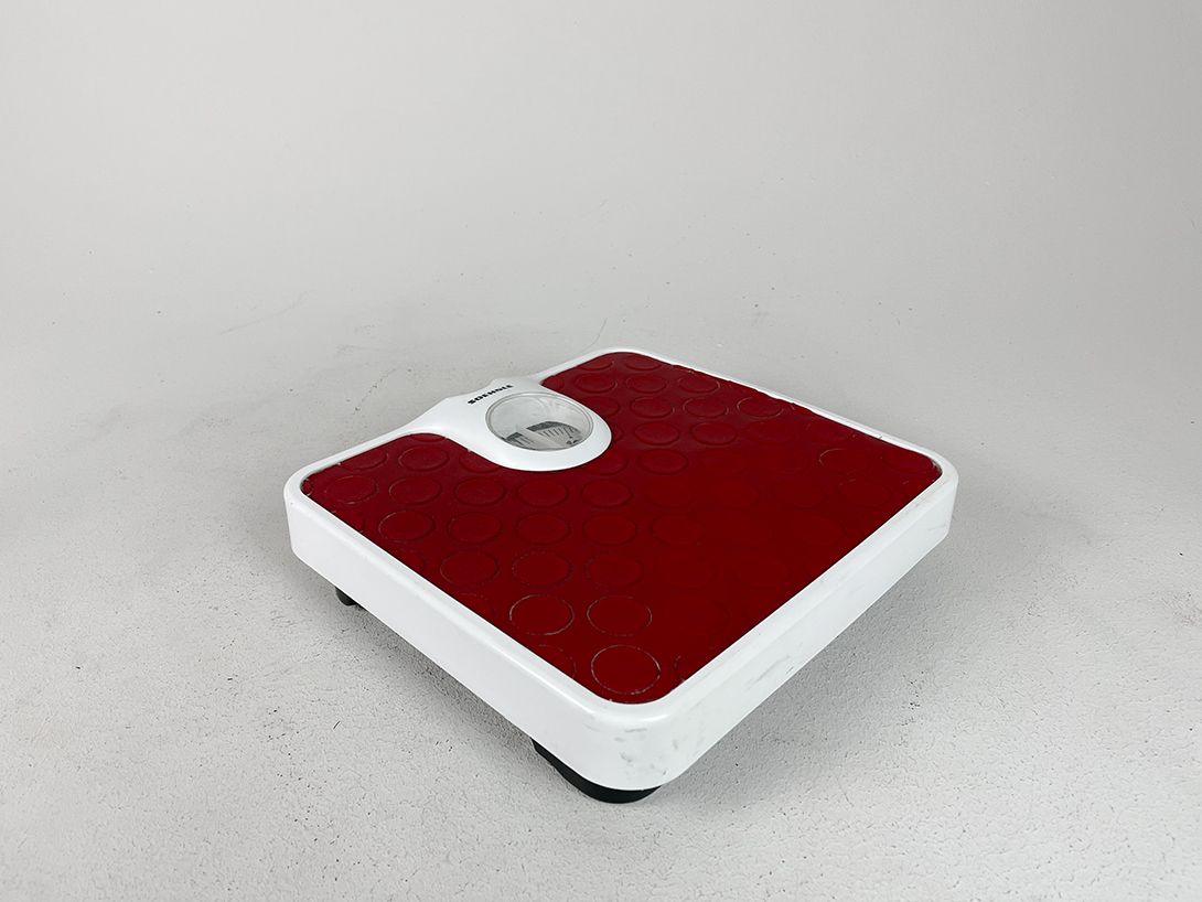 Foto Red Dotted Soehnle Scale