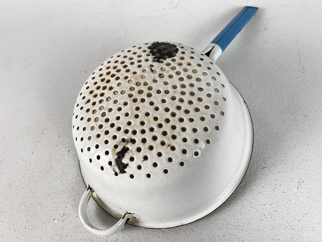 Foto White Enamel Sieve h9x42x21
