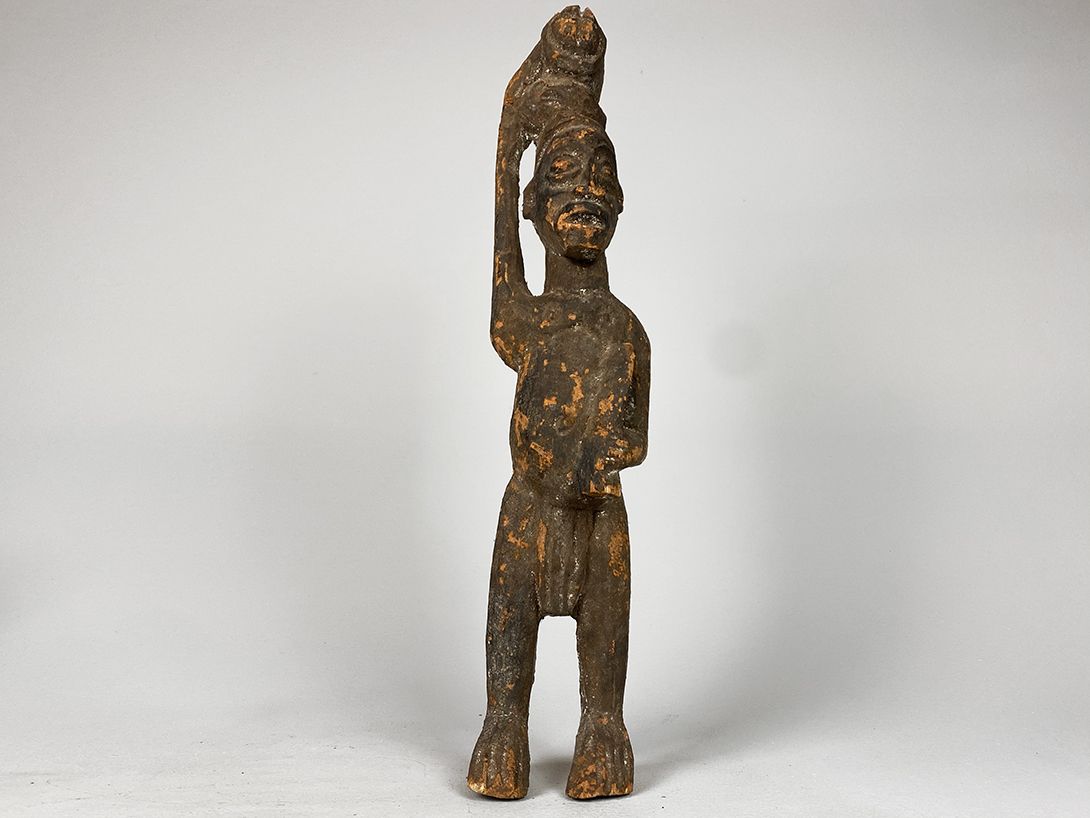 Foto African Water Carrier Sculpture h61
