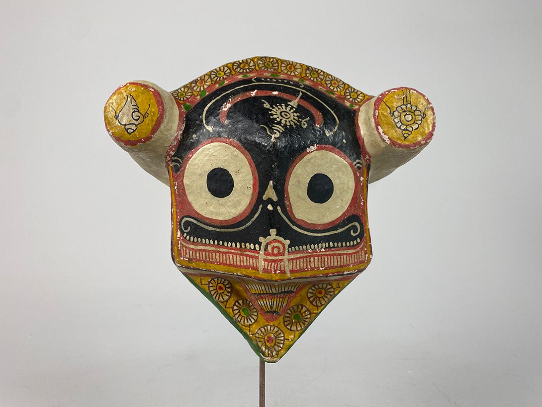 Foto Colorful Thai Cardboard Mask h22