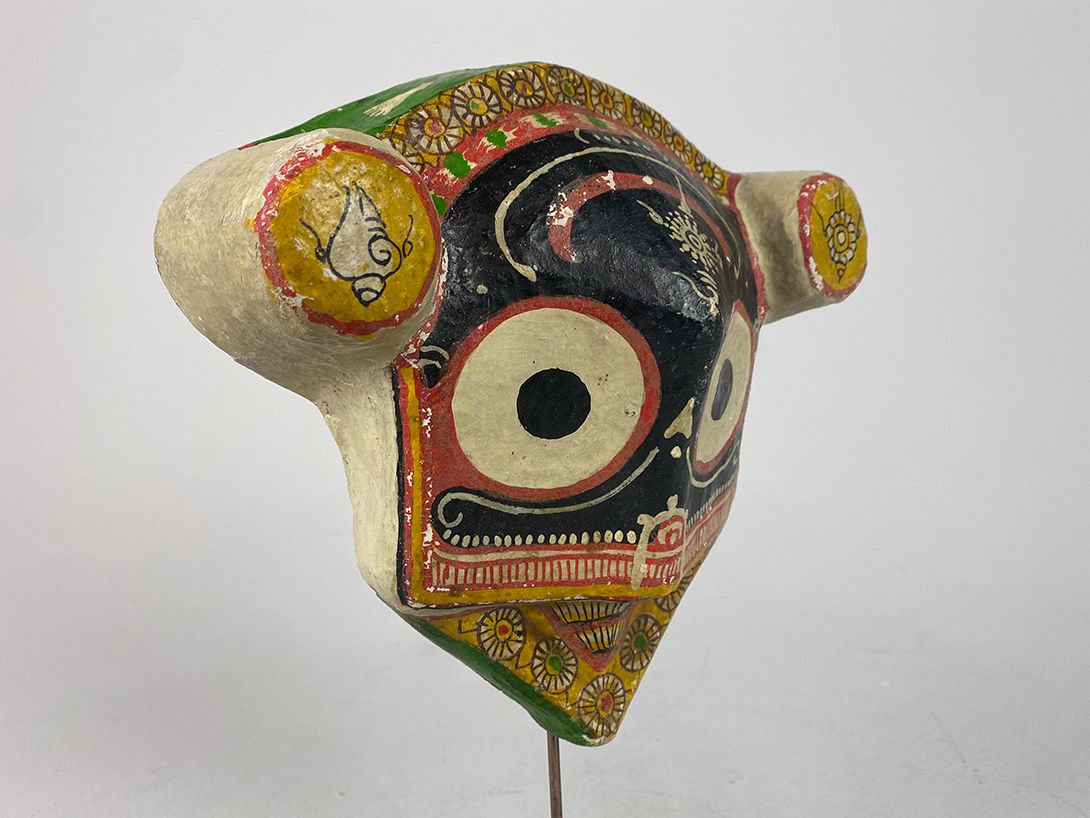 Foto Colorful Thai Cardboard Mask h22