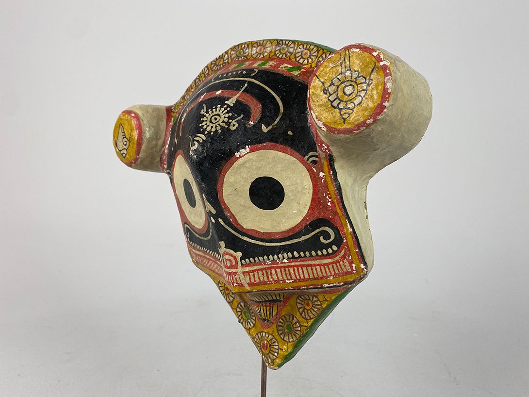 Foto Colorful Thai Cardboard Mask h22