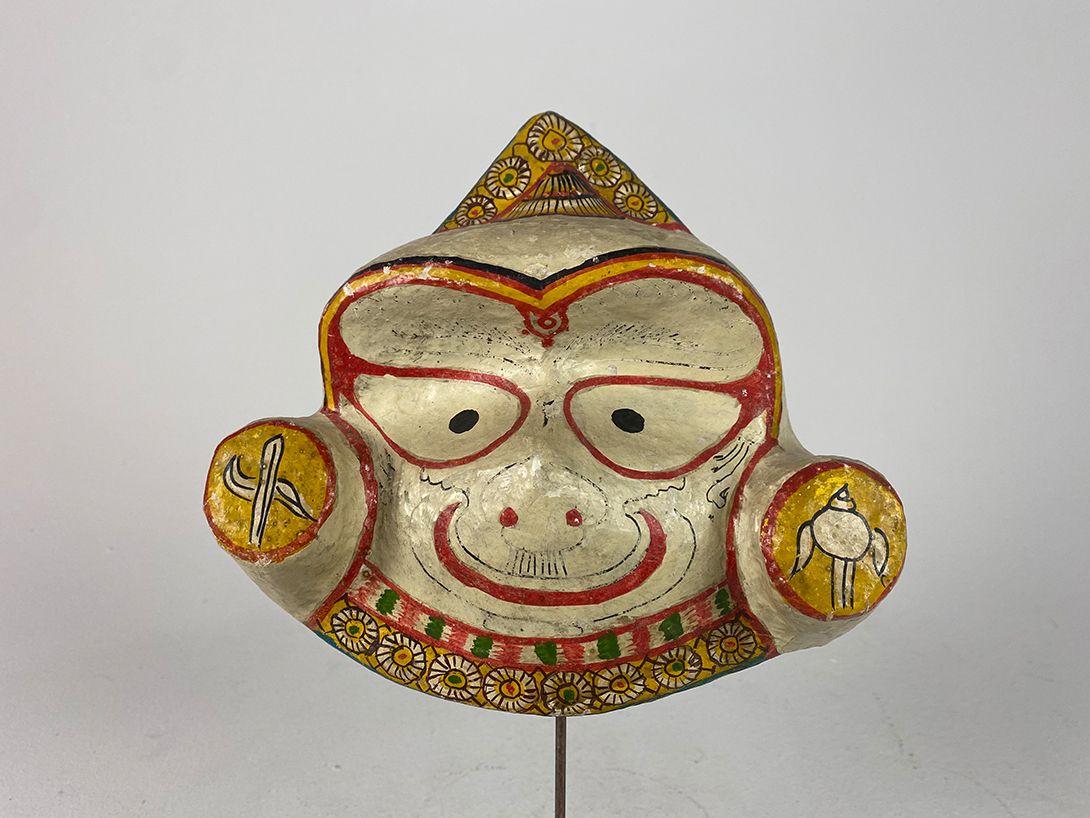 Foto Colorful Cardboard Mask Thailand