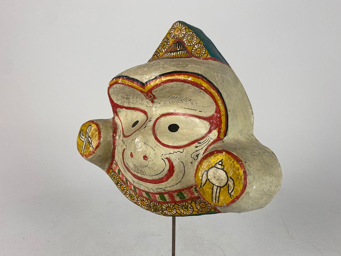 Foto Colorful Cardboard Mask Thailand