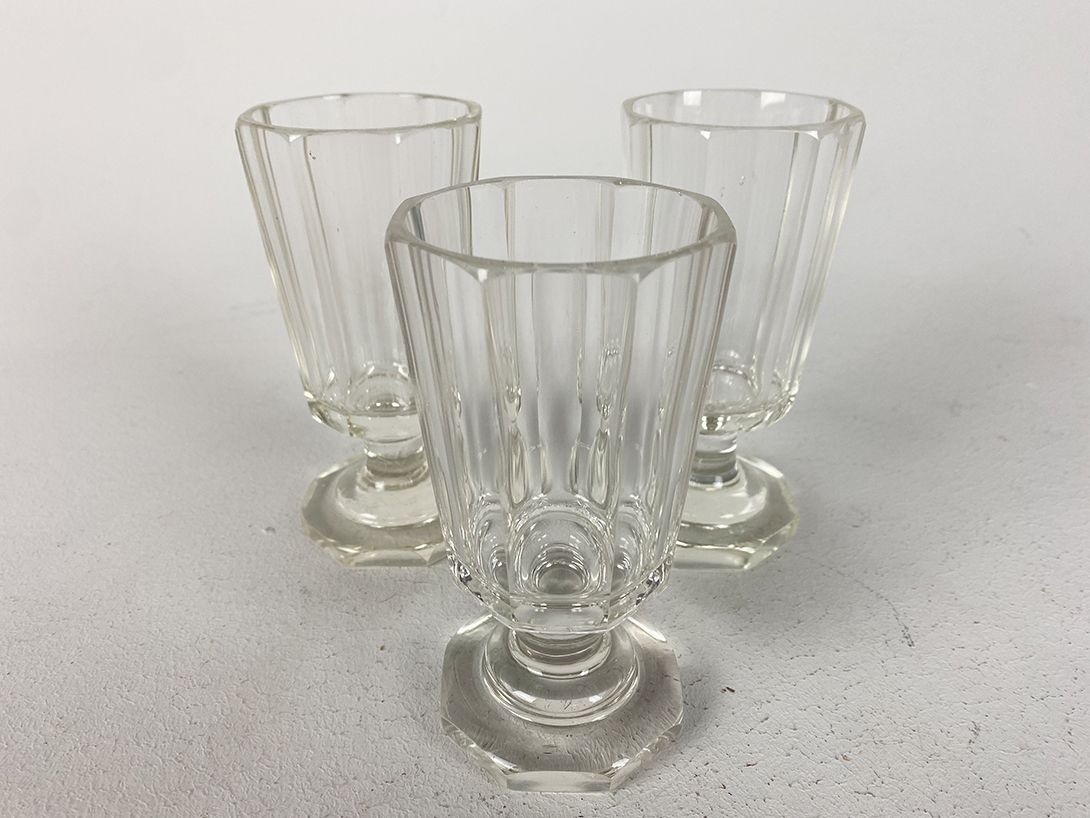 Foto Small Antique Beer Glasses 1900 h14