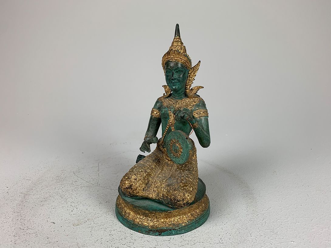 Foto Metal Sculpture Indonesia h22