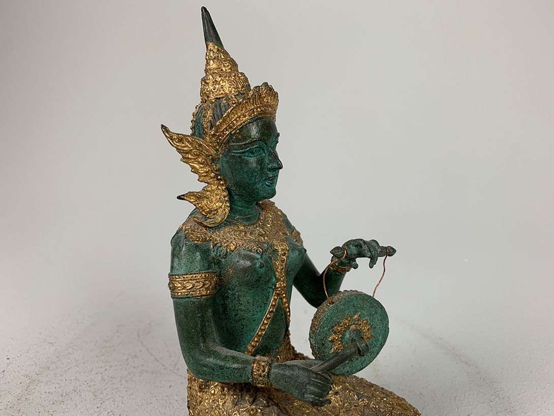 Foto Metal Sculpture Indonesia h22