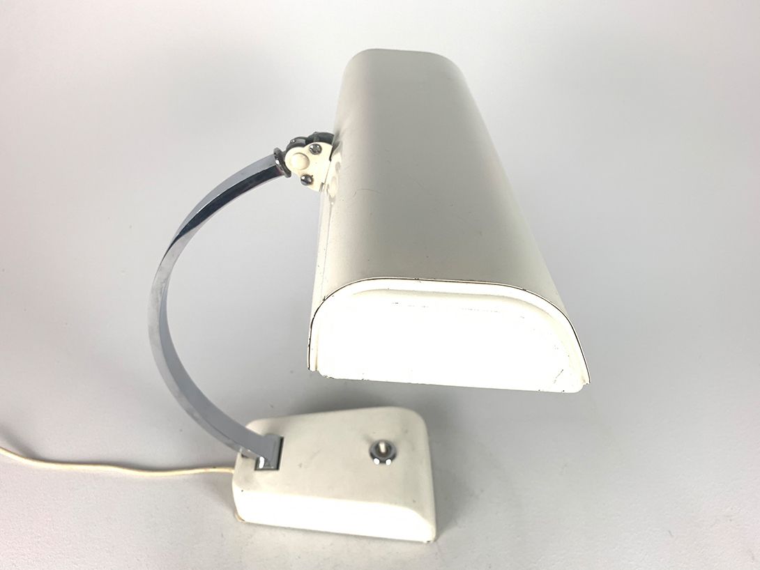 Foto White Metal Desk Lamp US Air Force Berlin 1963 h40