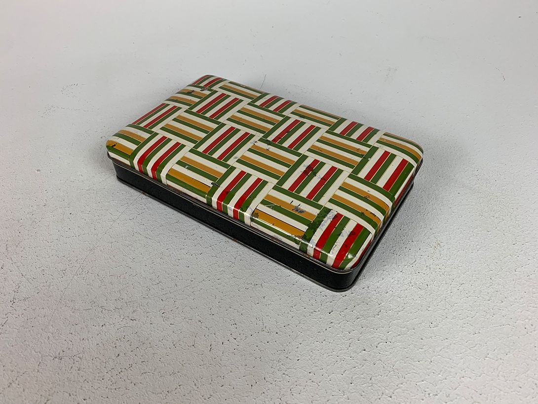 Foto Geometric Pattern Bahlsen Tin Box 1960 24x15cm