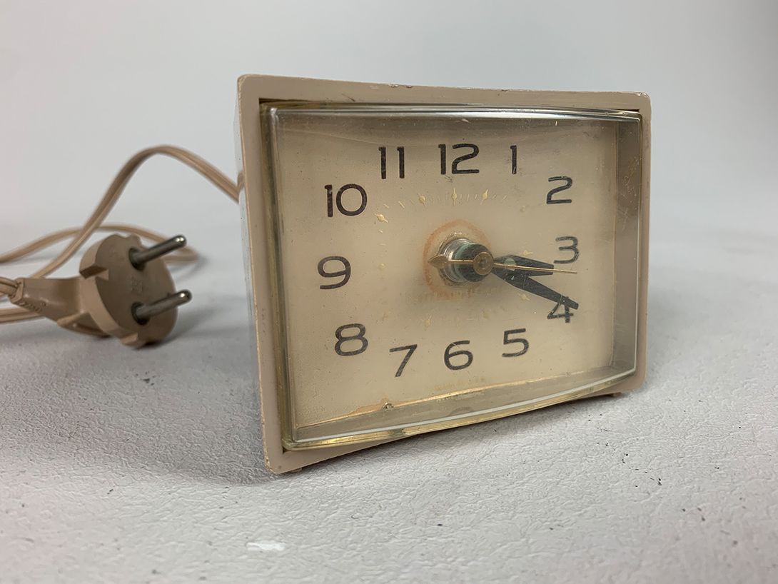 Foto General Electrics Electric Alarm Clock h8