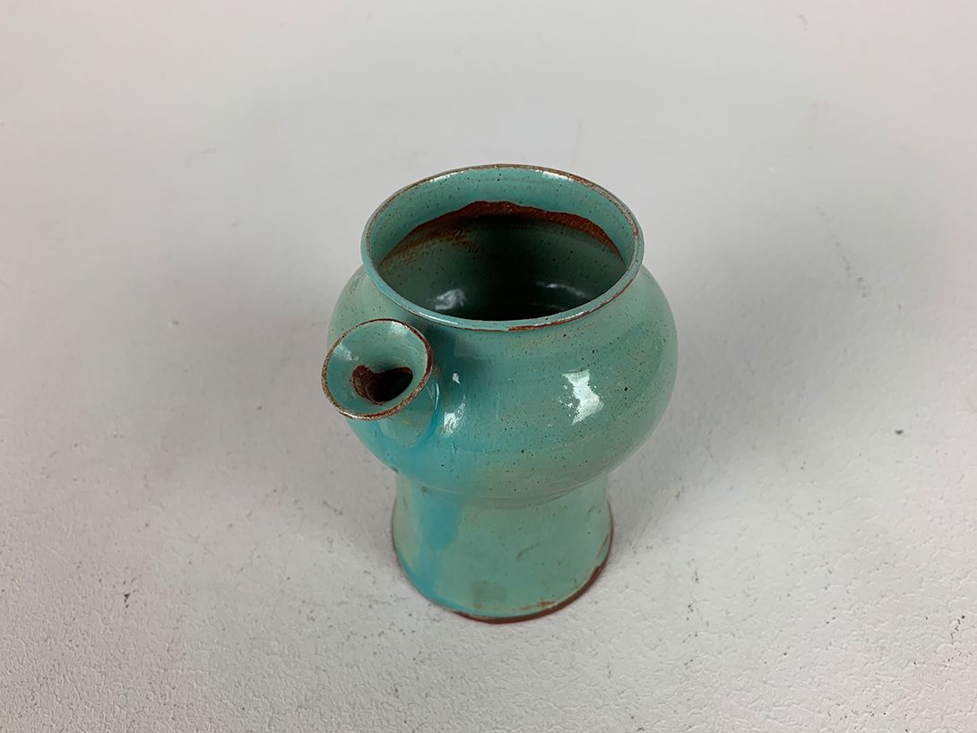 Foto Small Turquoise Stoneware Carafe h12