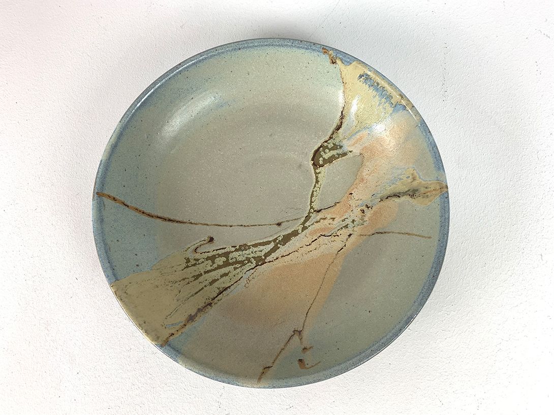 Foto Large Decorative Pastel Ceramic Lava Plate or Bowl ø33