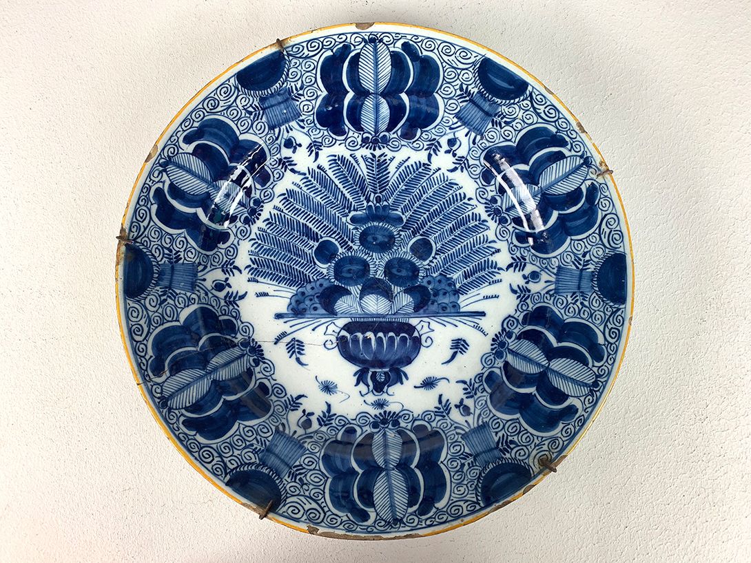 Foto Large Antique Delft Wall Plate Classic Blue ø34