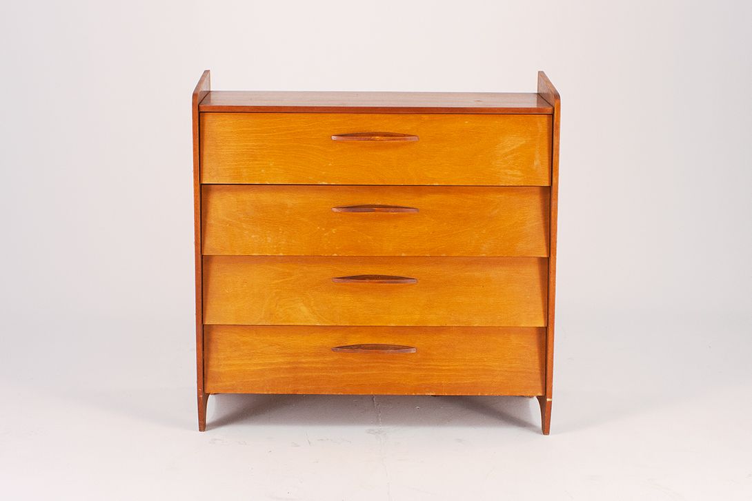 Foto Wooden Shoe Cabinet Berlin 1960