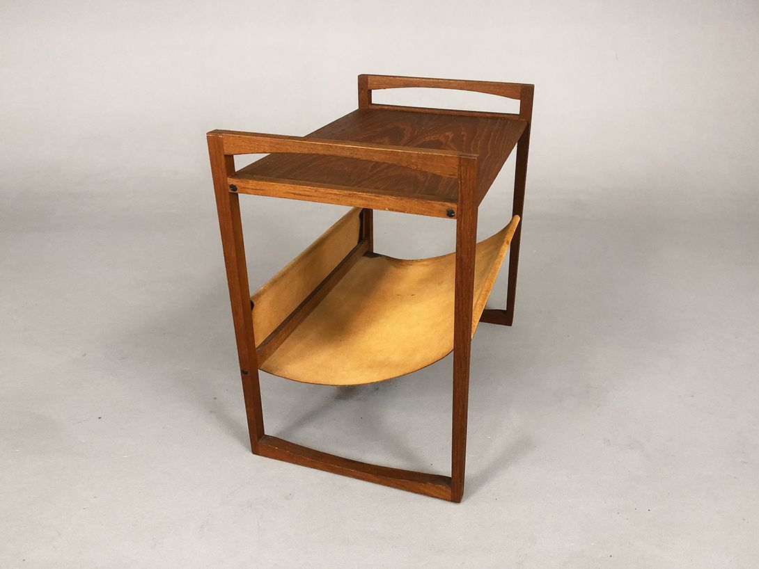 Foto Teak Newspaper Rack and Side Table h45x47x29