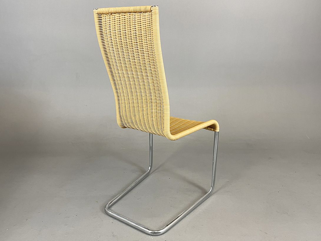 Foto Tecta Ergonomic Wicker Chair
