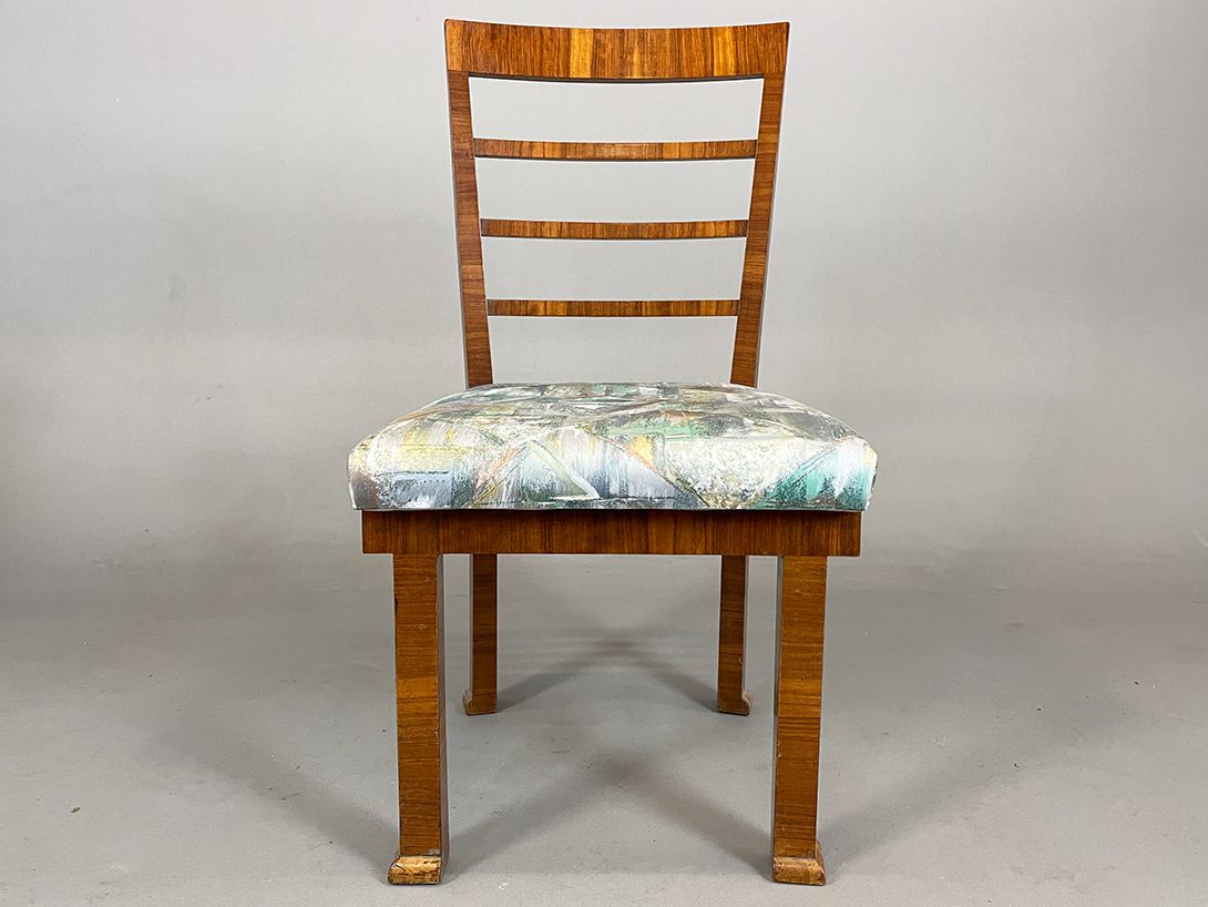Foto Dining Chair with Abstract Cushion 1978