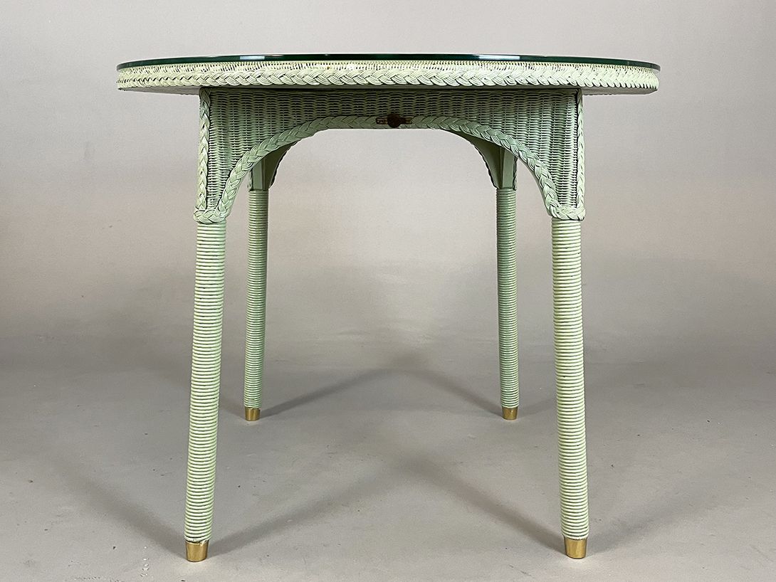 Foto Lloyd Loom Garden Table h75x90