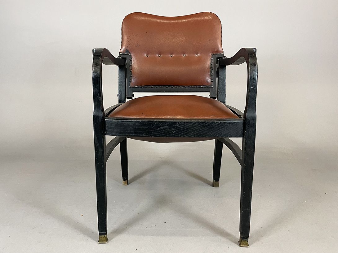 Foto Adjustable Leather Barber Chair
