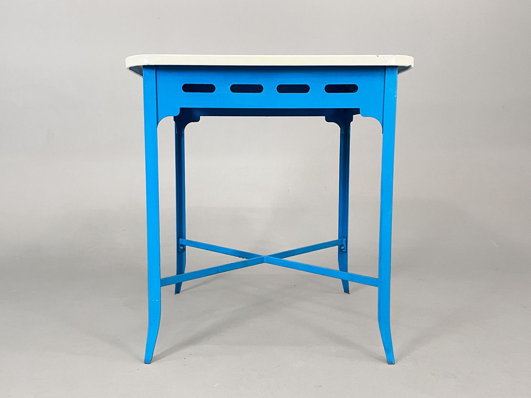 Foto Blue and White Metal Garden Table h73x71x56