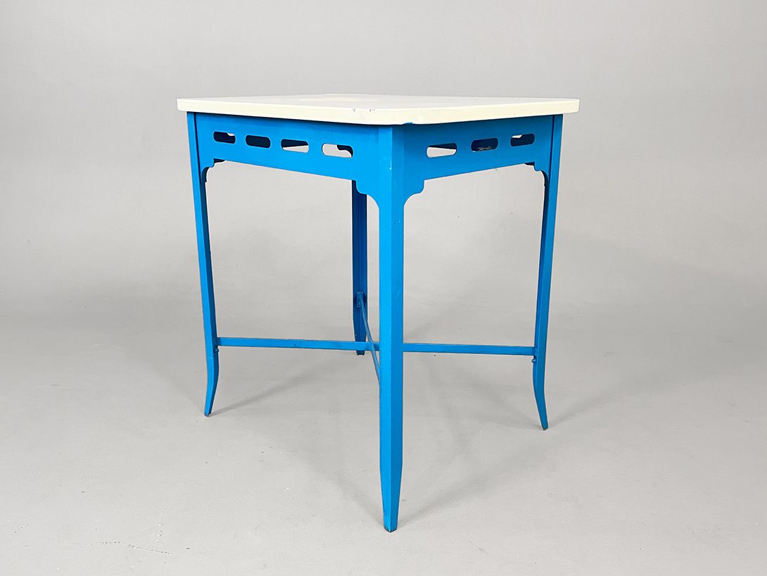 Foto Blue and White Metal Garden Table h73x71x56