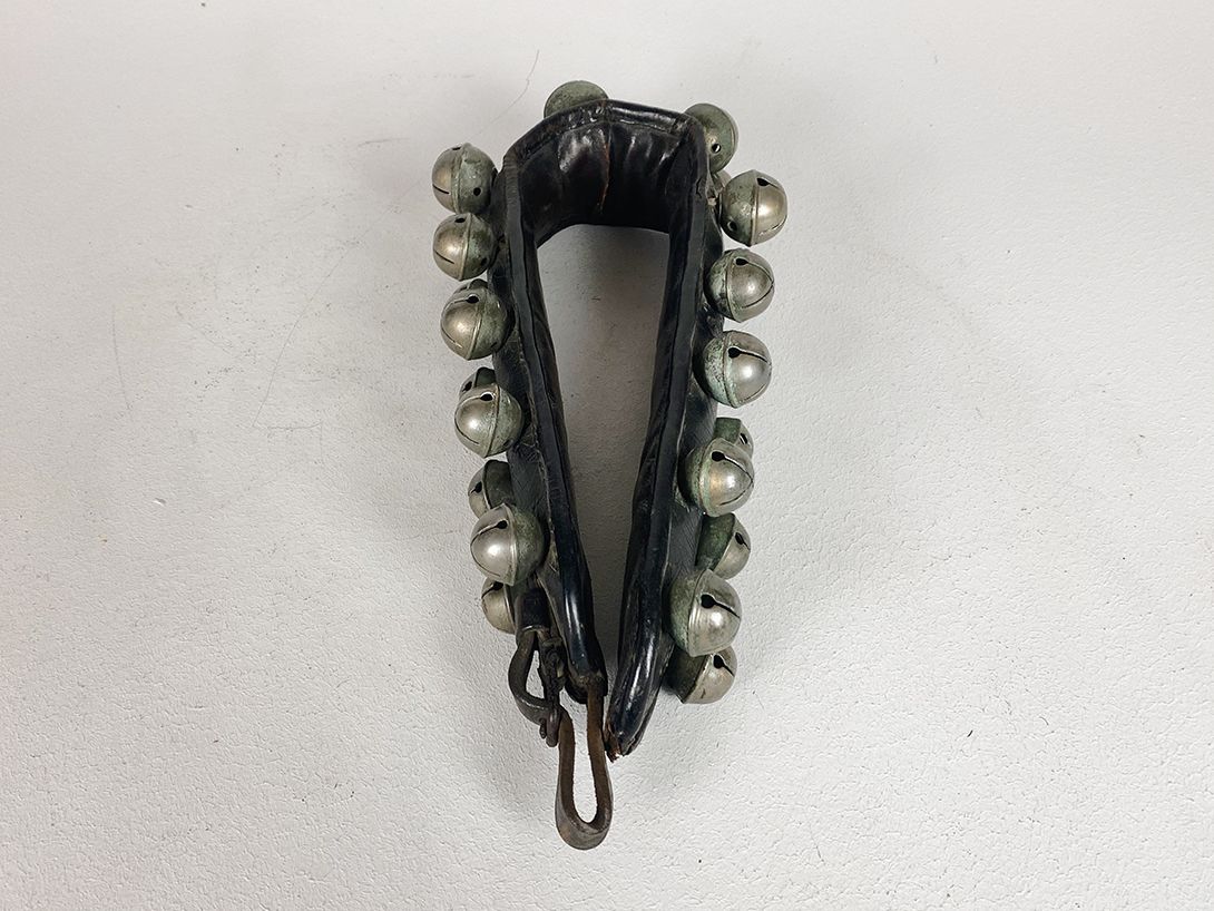 Foto Cow Belt with Bells 81&#215;9