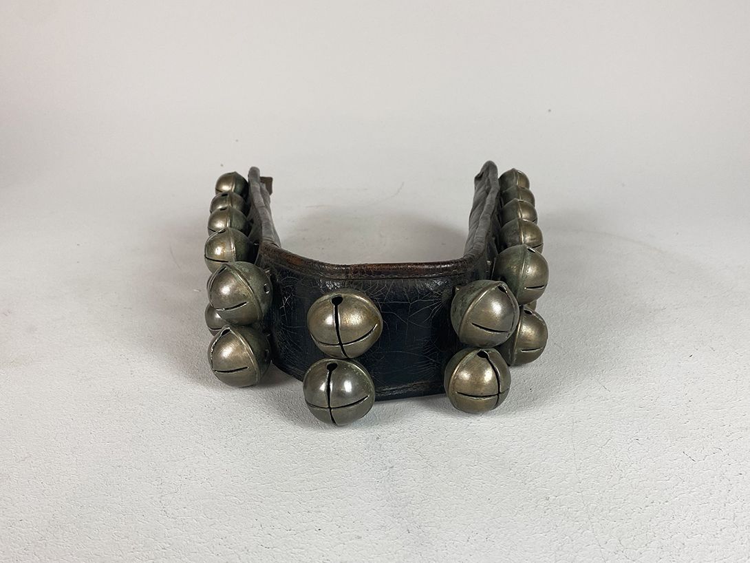 Foto Cow Belt with Bells 81&#215;9