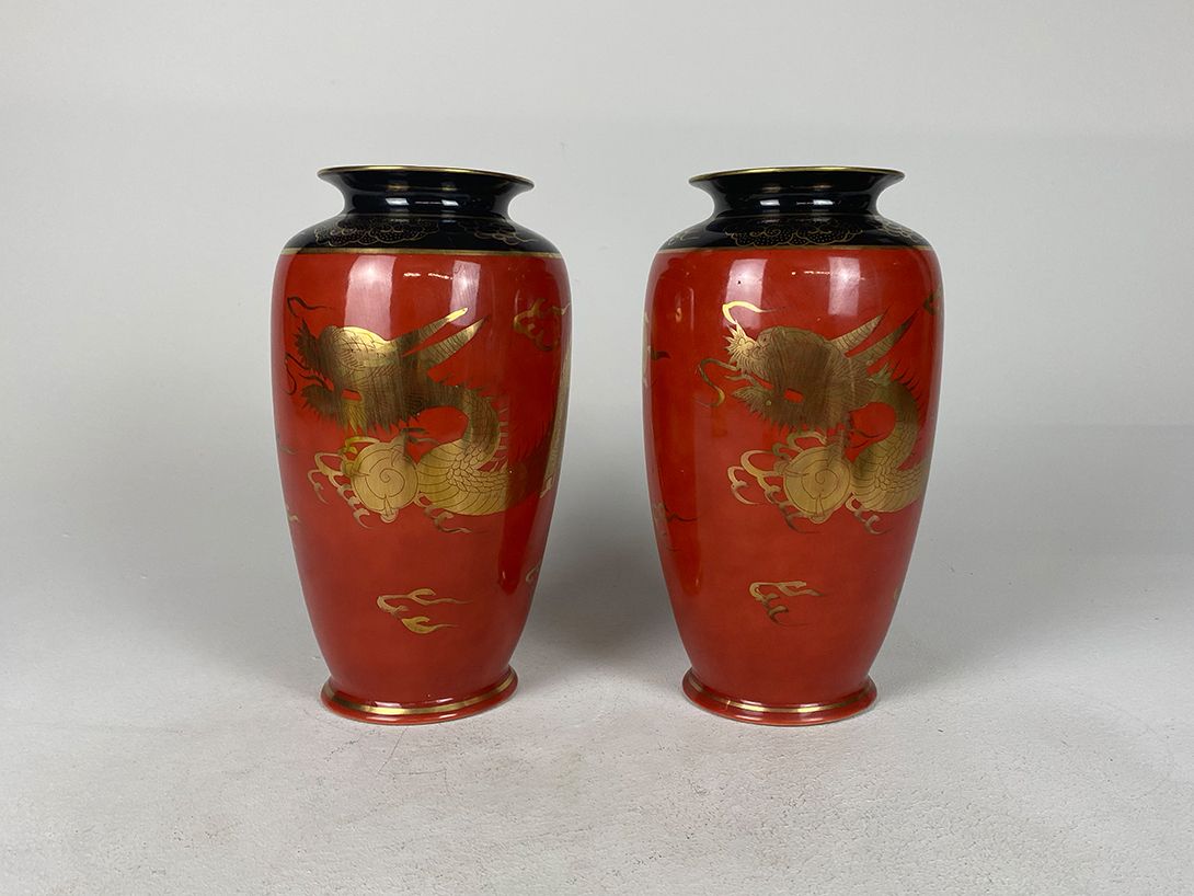 Foto Red Chinese Porcelain Vase h31x17