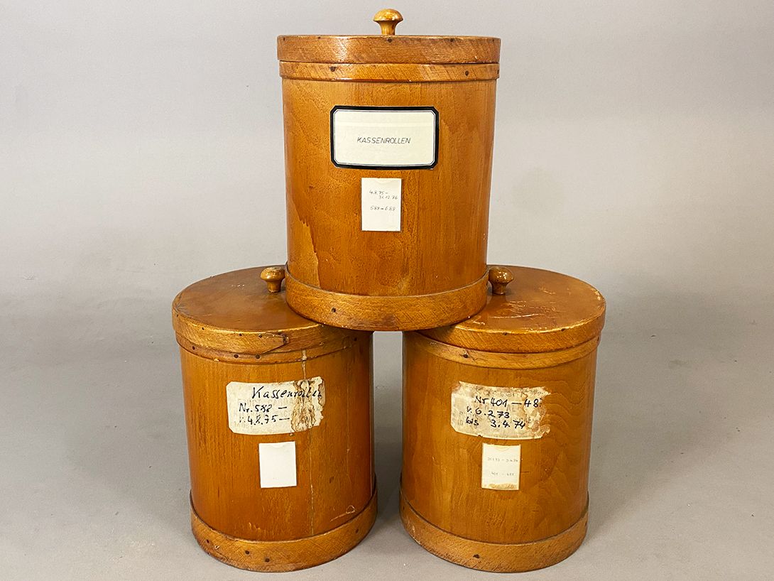 Foto Small Wooden Vessel h34x29 Luckau 1920