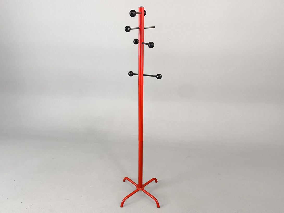 Foto Red &#038; Black Memphis Wardrobe h171 Italy 1982