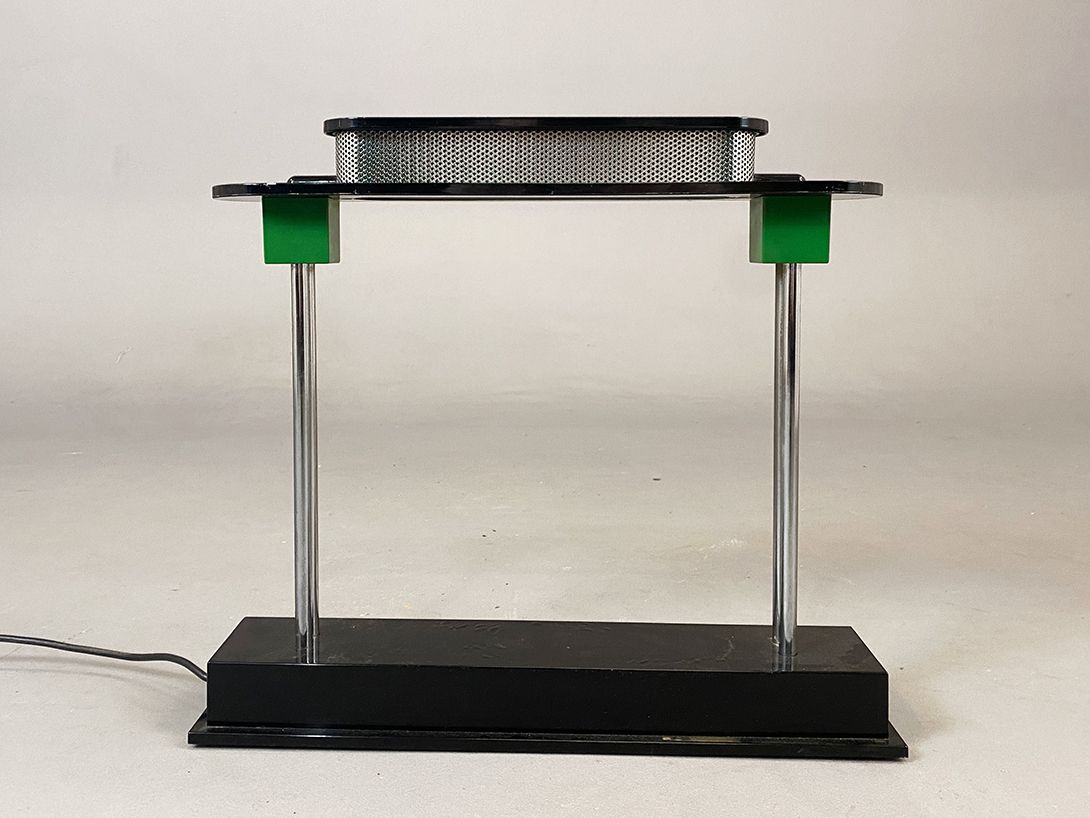 Foto Black Unusual Desk Lamp h42 RF5