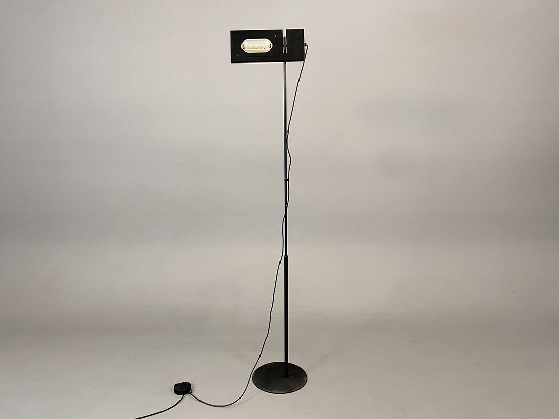 Foto Slim Black Floor Lamp h192 B2