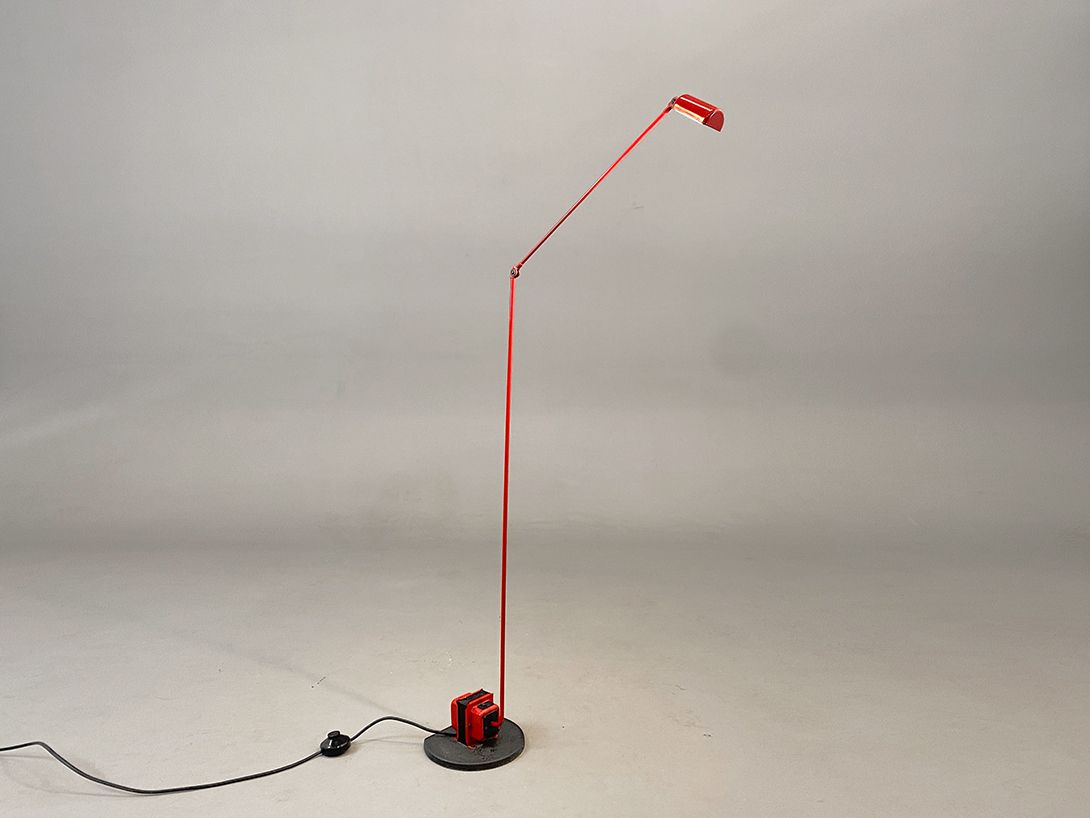 Foto Red Floor Lamp Lumina Daphine Classic 1975 h140 B2