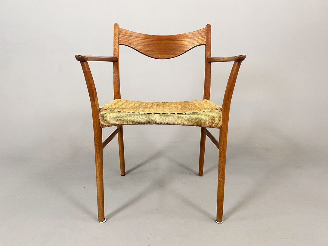 Foto Teak Wooden Dining Chair with Wicker Seat