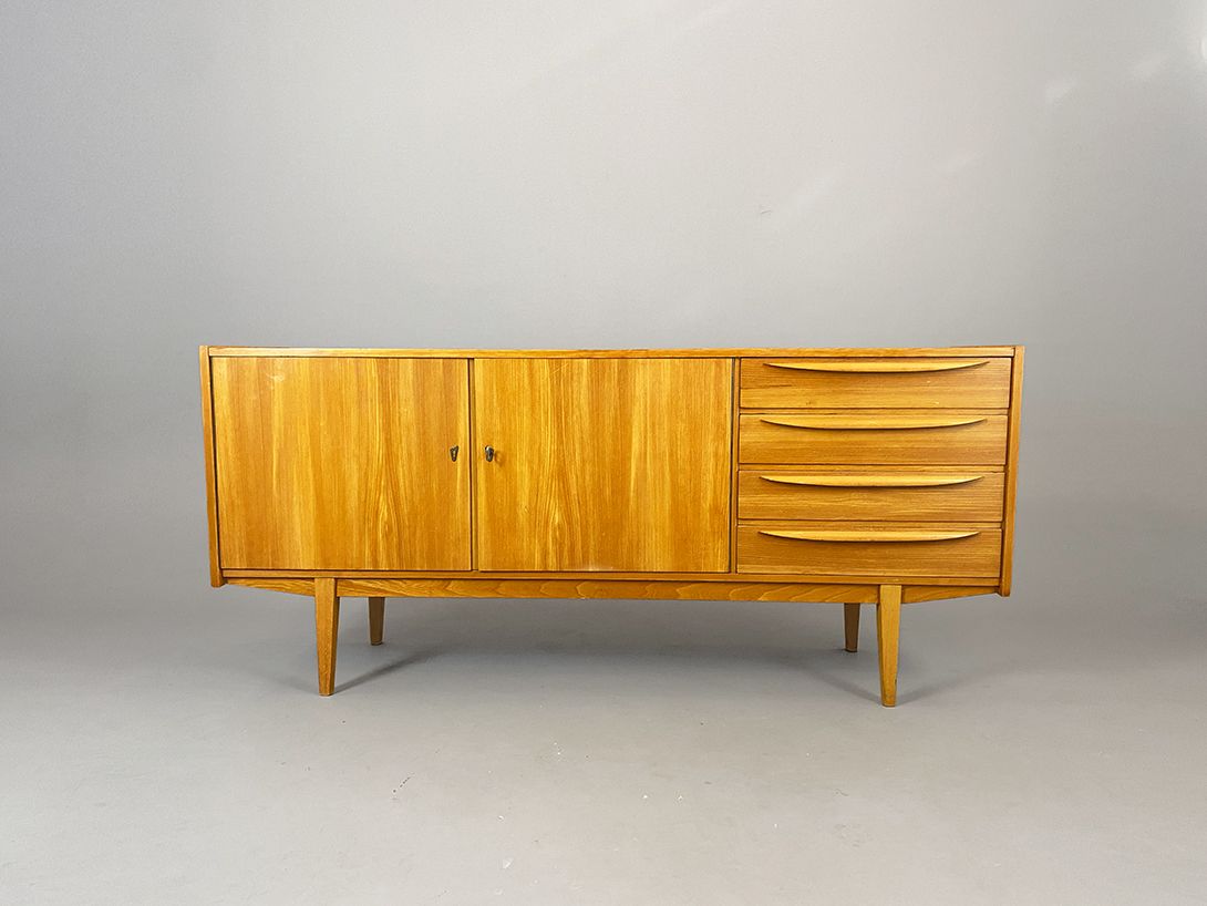 Foto Sideboard Serie 601 Franz Ehrlich GDR 1960 w190