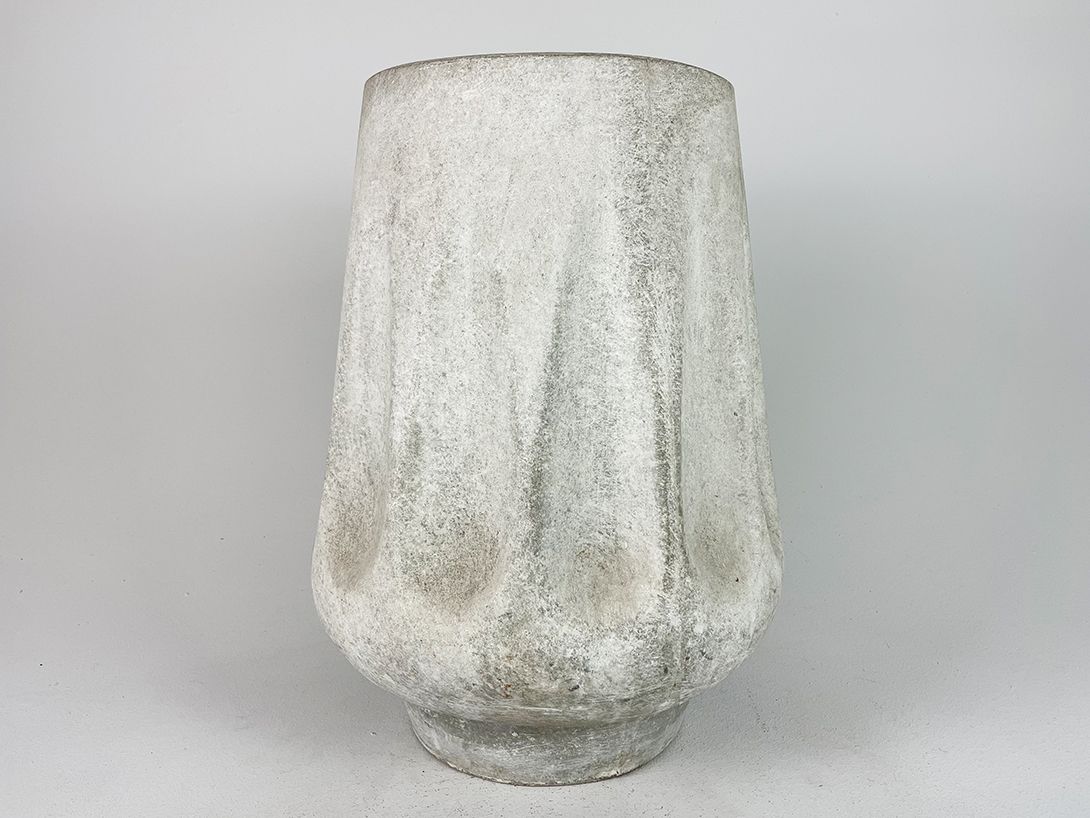 Foto Huge Concrete Vase h52 D7