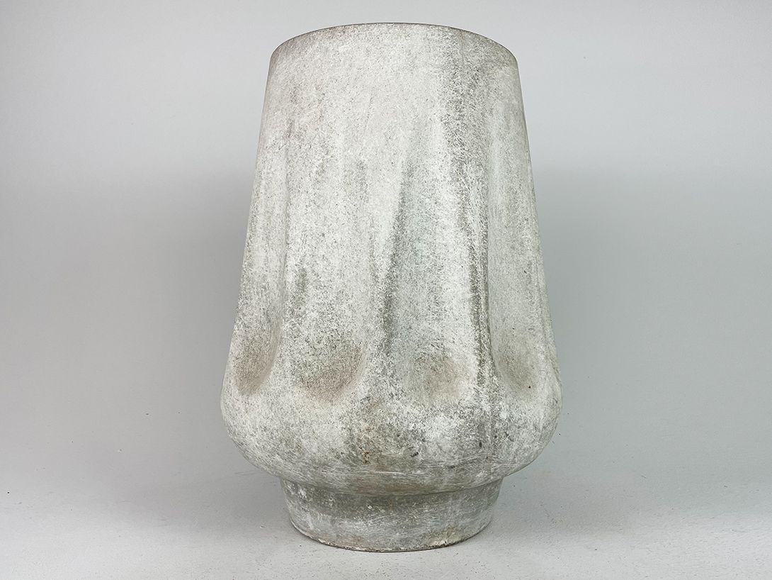 Foto Huge Concrete Vase h52 D7