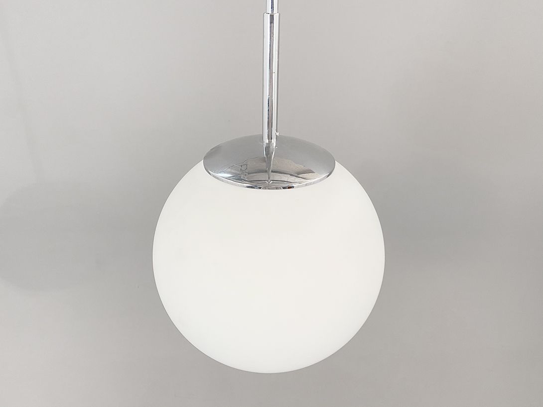 Foto White Pendant Lamp Ball with long Chrome Neck ø35