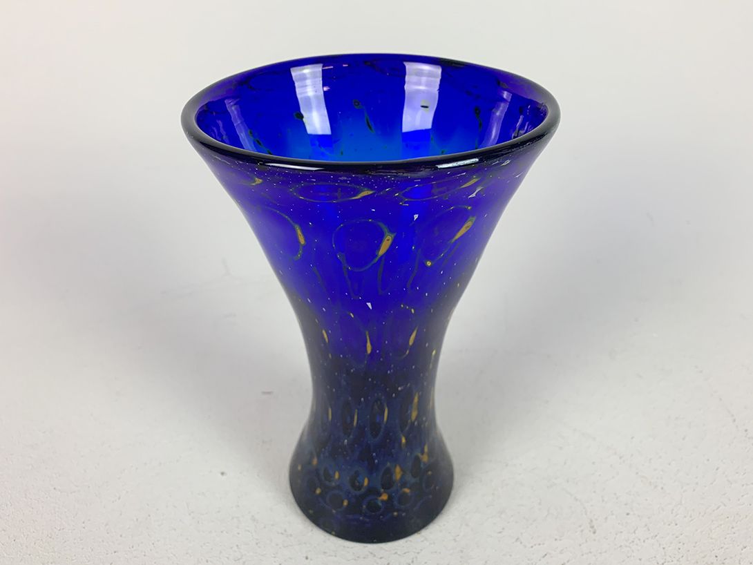 Foto Thick Blue Murano Glass Vase with Gold Sprinkles h22