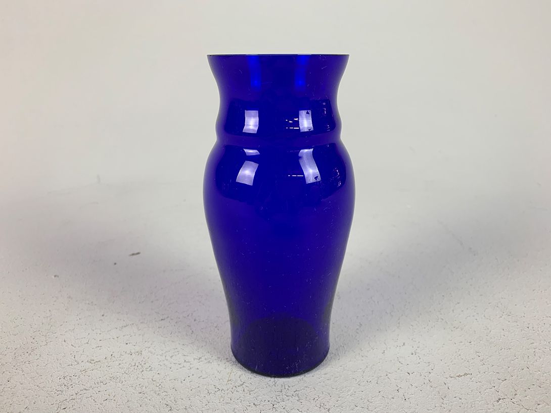 Foto Small Blue Glass Vase h16
