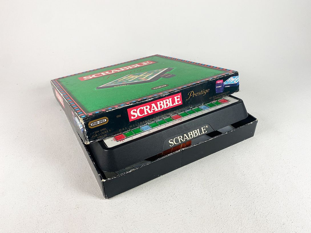 Foto Scrabble Prestige Board Game