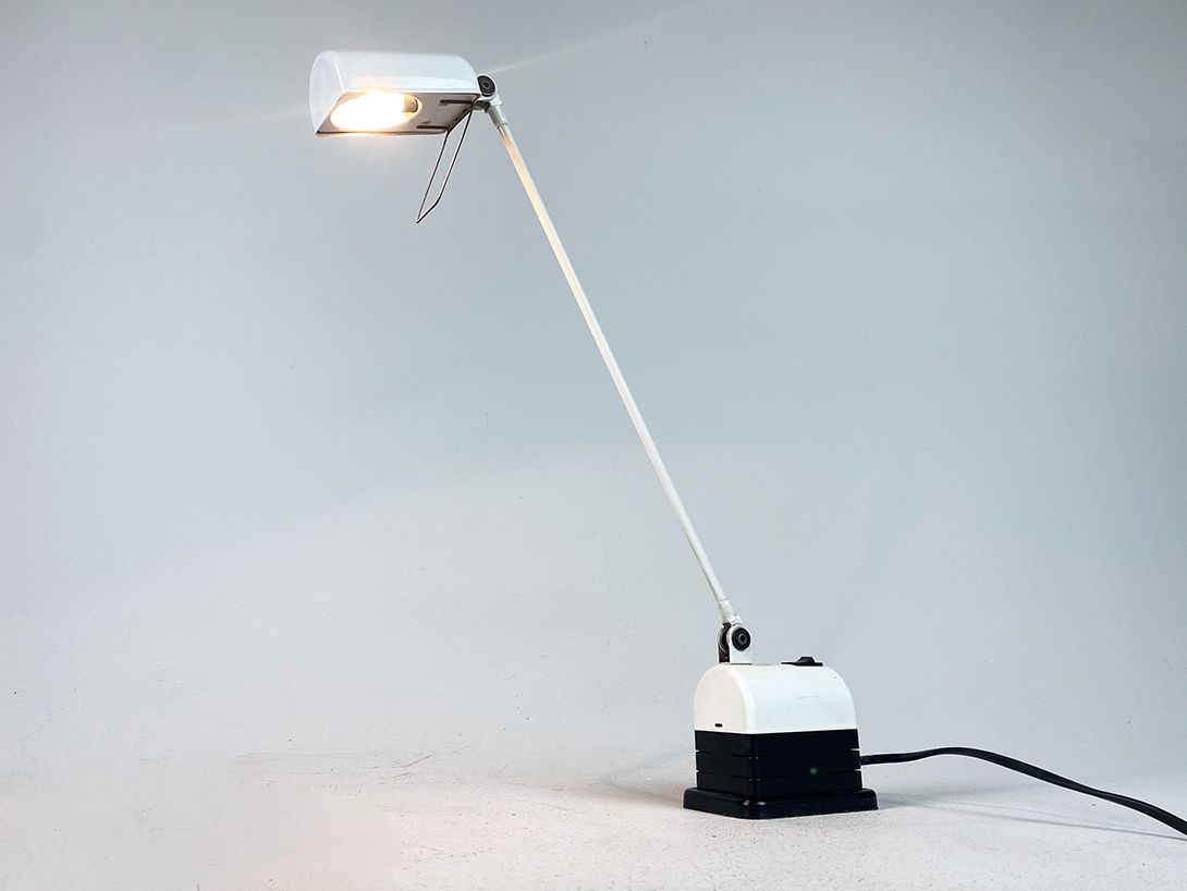 Foto White Lumina Italia Desk Lamp Tommaso Cimini h48