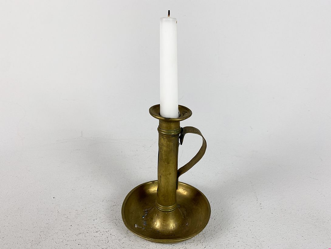 Foto Brass Candle Holder with Jug