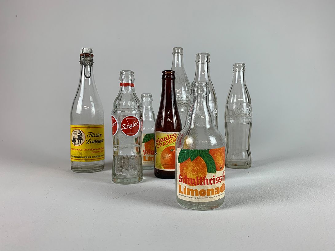 Foto Various Vintage Soda Bottles