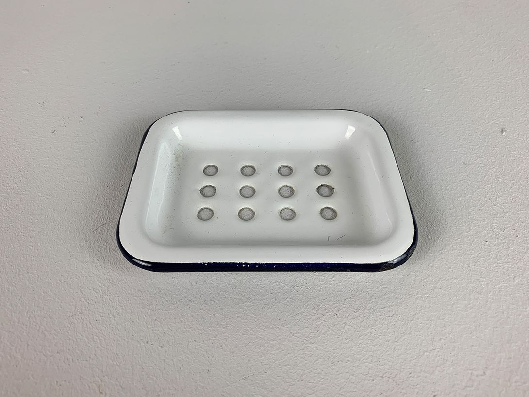 Foto Small Enamel Soap Dish
