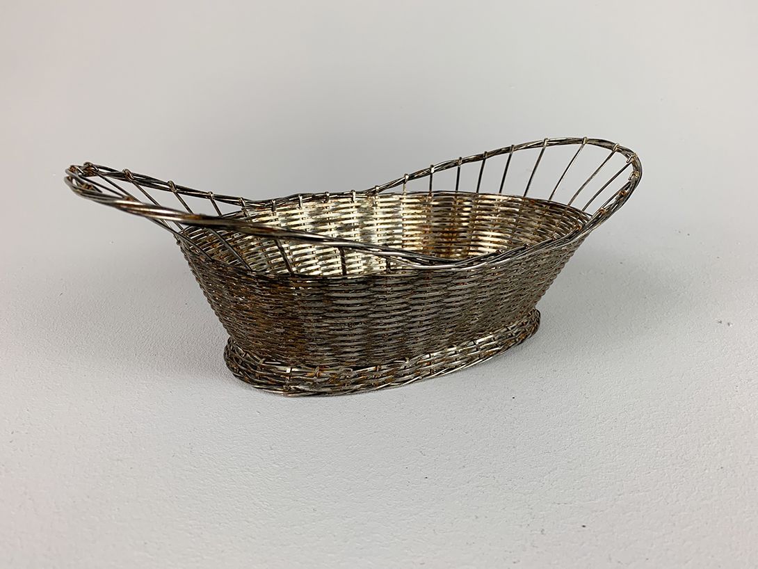 Foto Delicate Metal Bread Basket 32x16cm
