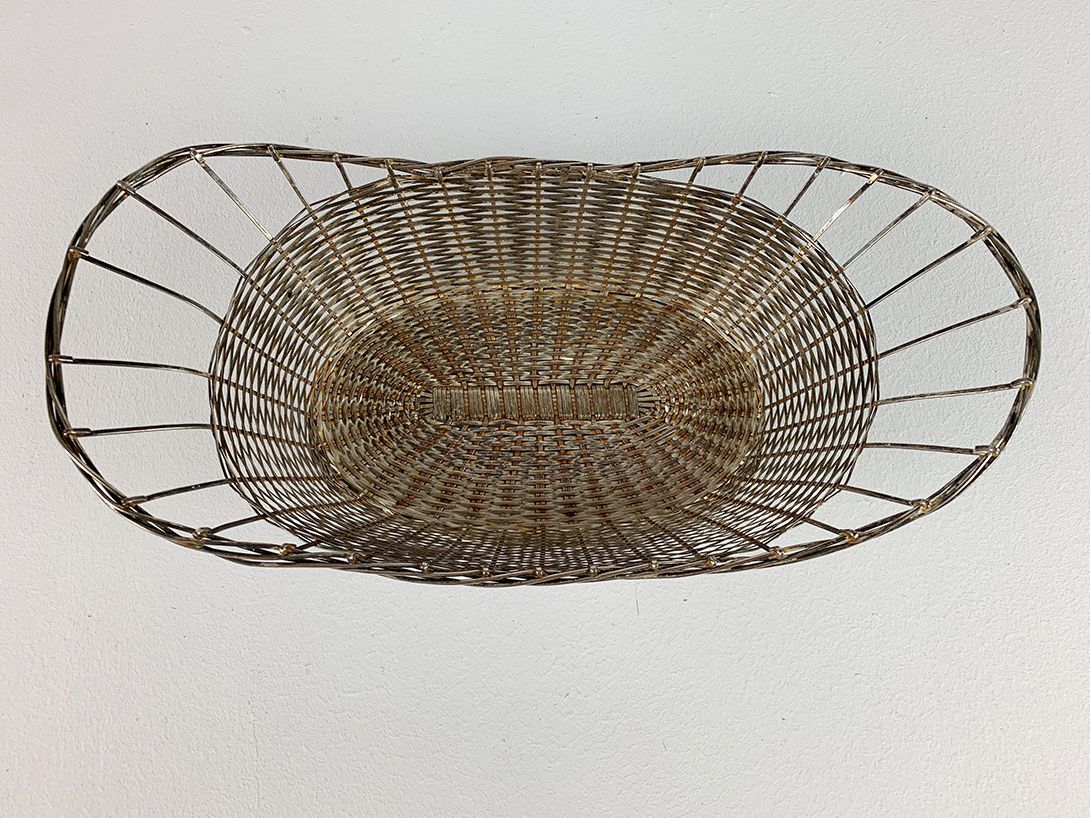 Foto Delicate Metal Bread Basket 32x16cm