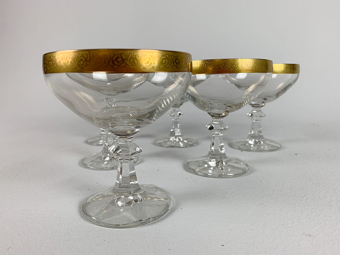 Foto Posh Gold Rim Champagne Glass h11